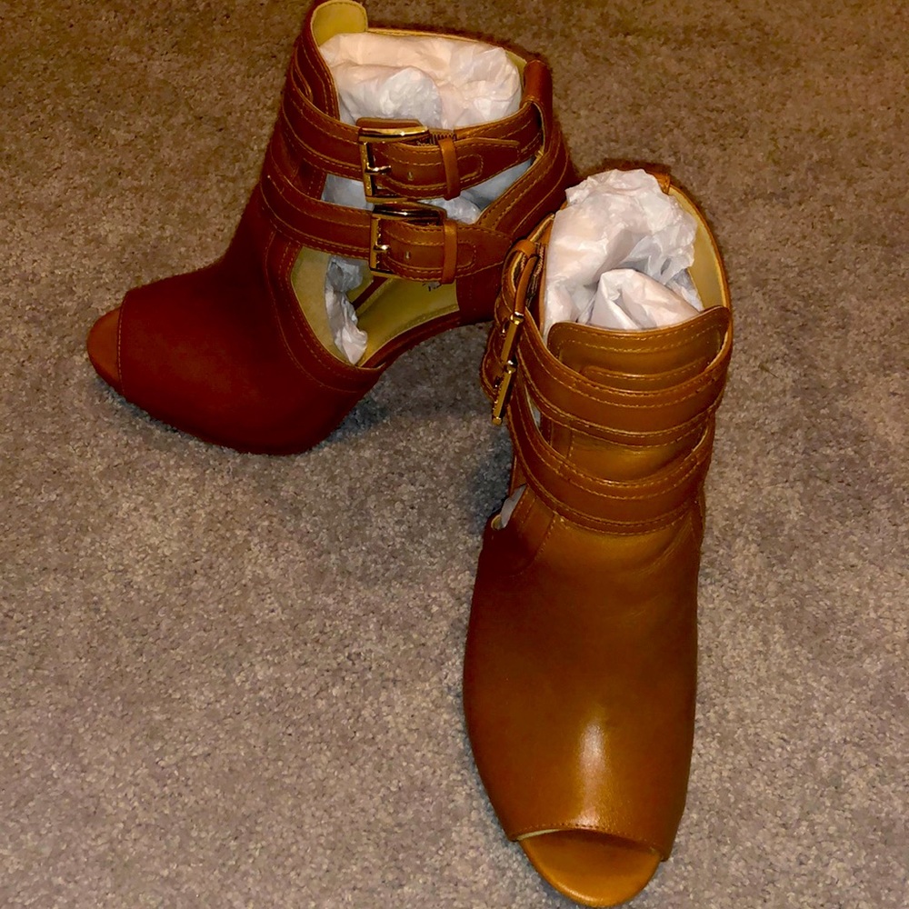 Michael Kors Tan Booties